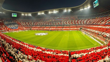 kaiyun-巨星的日常：赛场外的成长故事与生活点滴，巨星比赛